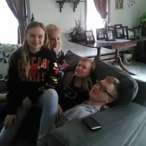 Meet your Posher, Adreonna